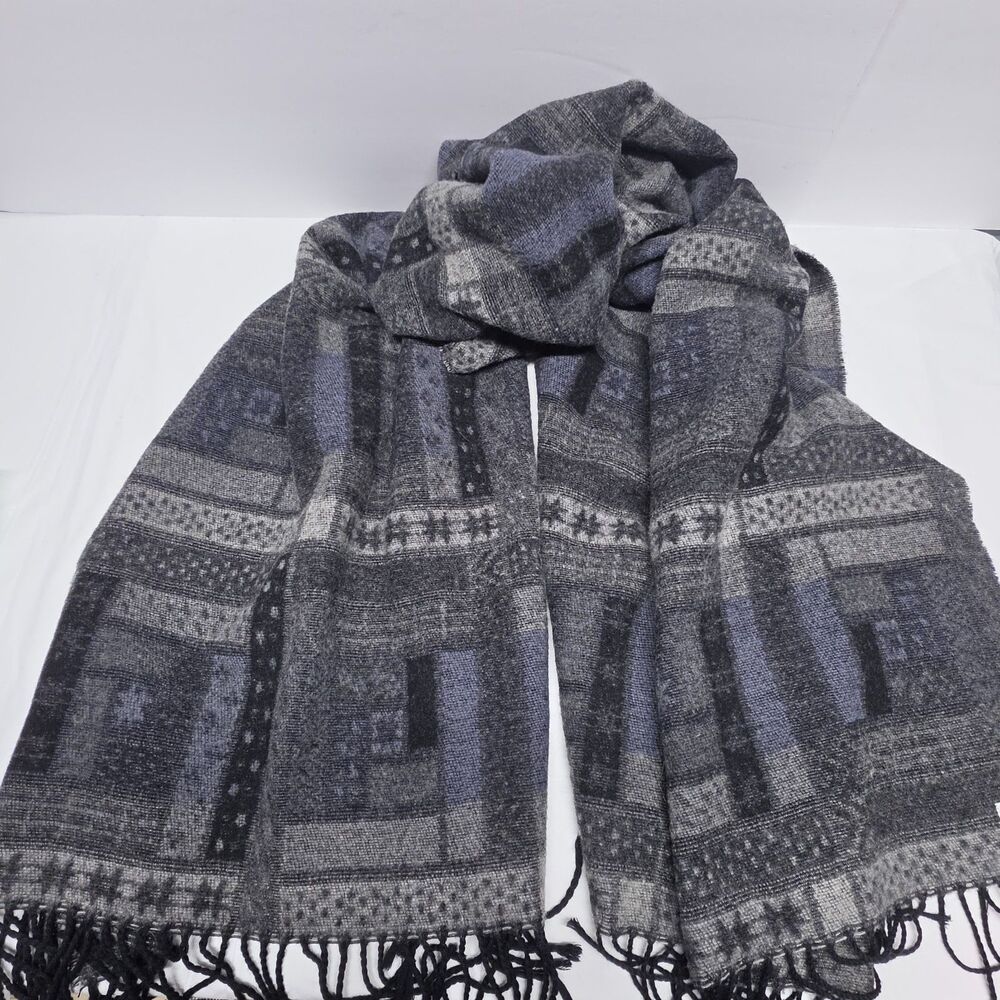 CORRIERI IDO Wool Large Women's Shawl Scarf Wrap Italy Geometric Fringed Winter